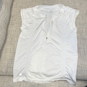 White Short Sleeve Athleta Rash Guard Size Large NWOT